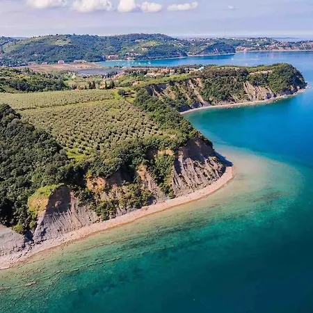 Apartmán Izolanka / Great Location / Sea And View