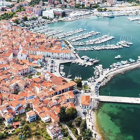 Izolanka / Great Location / Sea And View Apartment