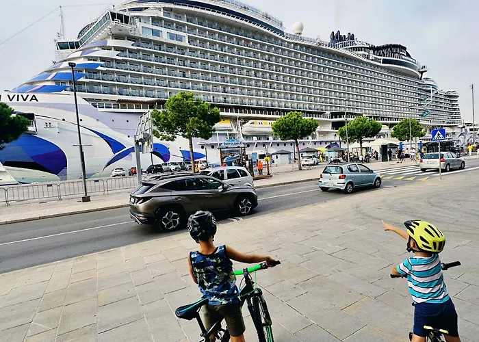 アパート Izolanka / Great Location / Sea And View